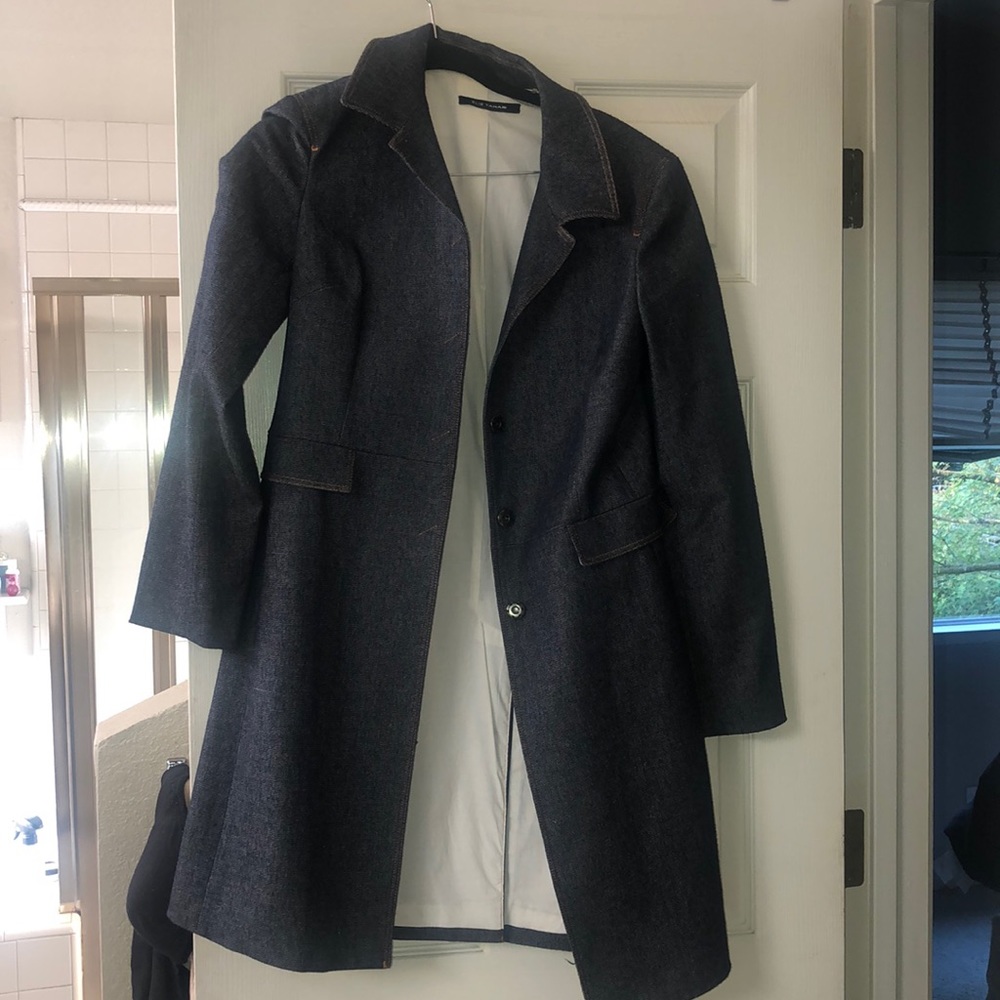 Elie Tahari Jacket